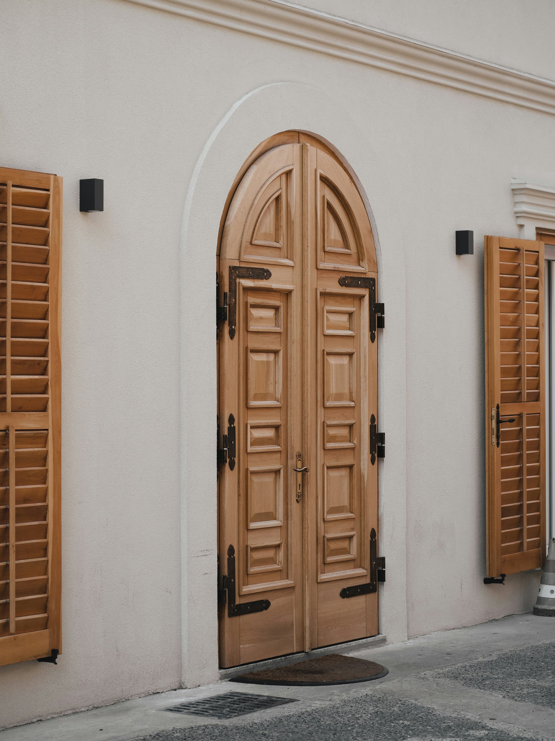 Portes d'entrée et de service - Ma boutique